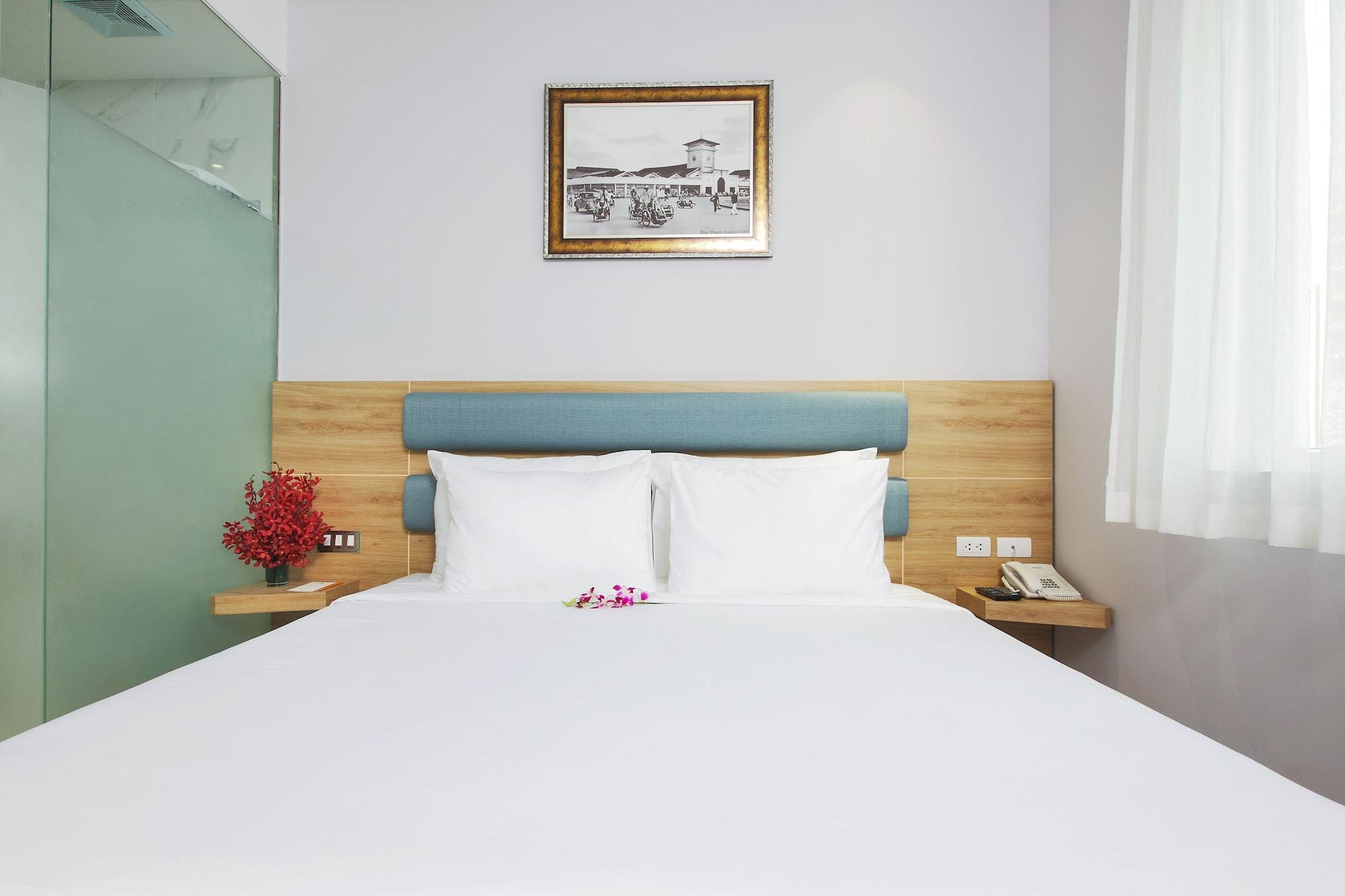 Ramada Encore By Wyndham Saigon D1 - Formerly M Boutique Hotel Saigon Ho-Chi-Minh-Stadt Exterior foto