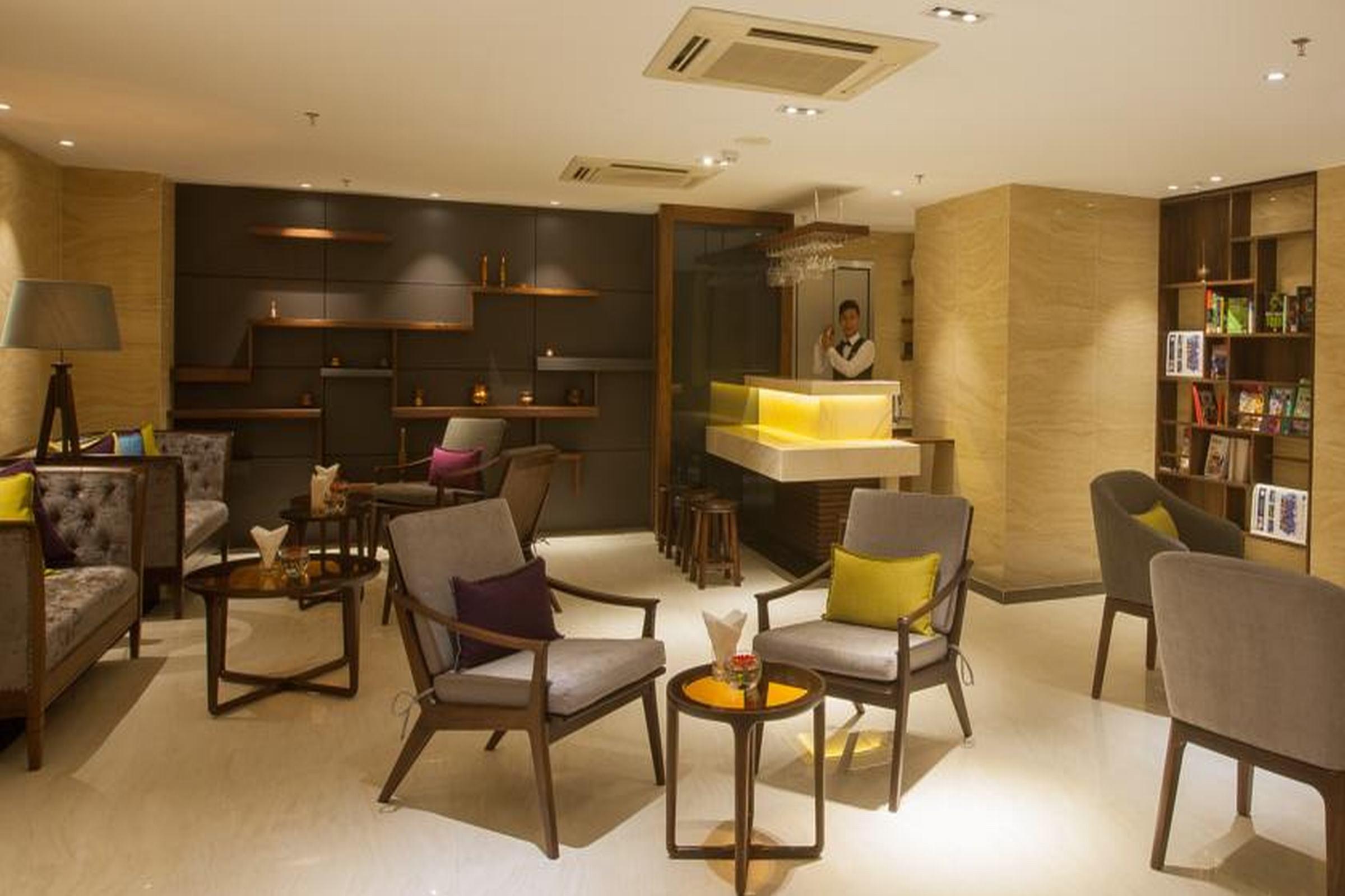 Ramada Encore By Wyndham Saigon D1 - Formerly M Boutique Hotel Saigon Ho-Chi-Minh-Stadt Exterior foto