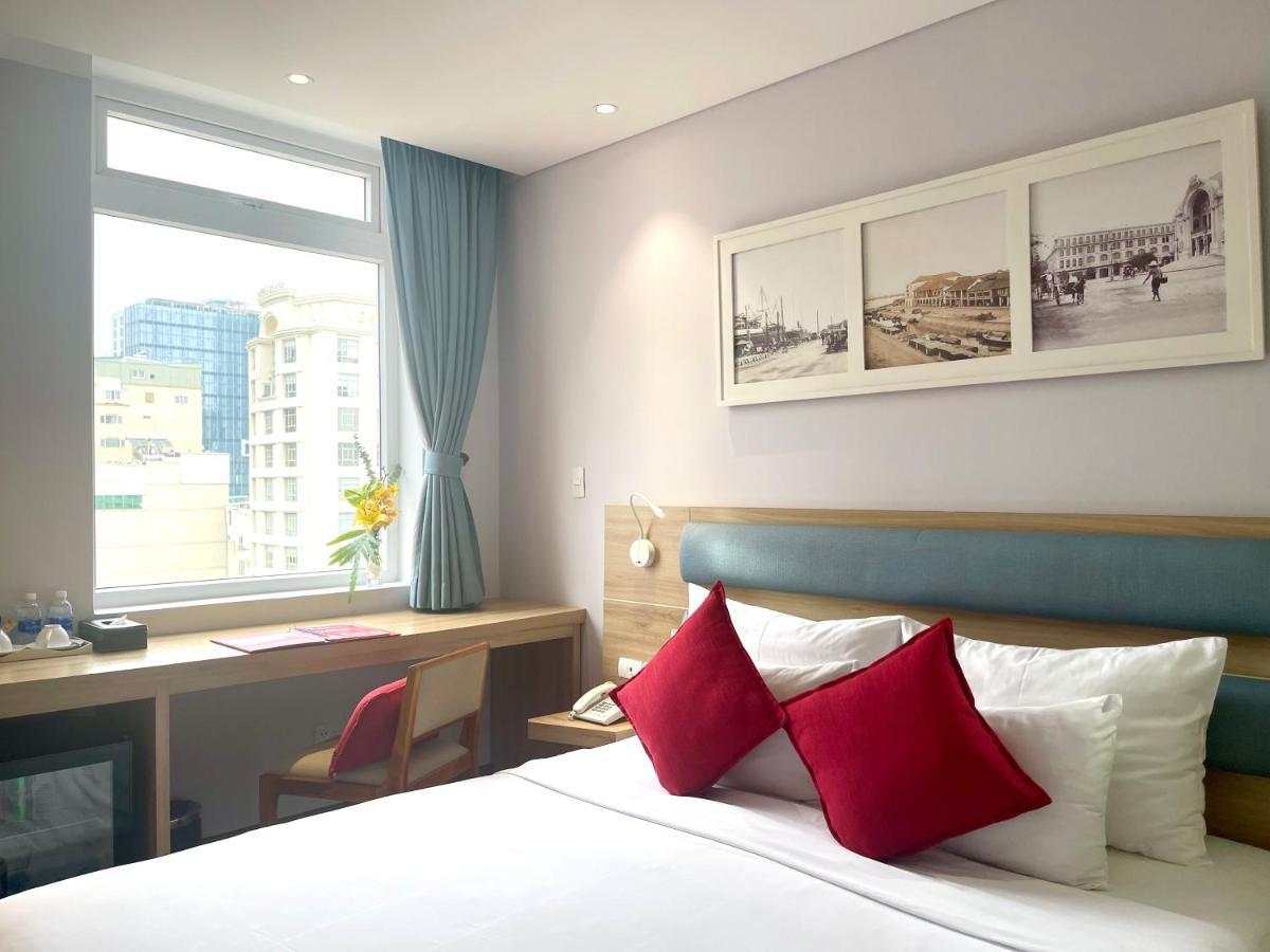 Ramada Encore By Wyndham Saigon D1 - Formerly M Boutique Hotel Saigon Ho-Chi-Minh-Stadt Exterior foto